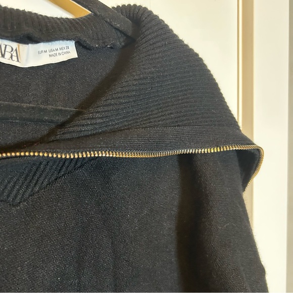 ZARA KNIT FUNNEL NECK 1/4 ZIP SWEATER WITH BALLOON SLEEVES IN BLACK SIZE MEDIUM - Picture 3 of 14